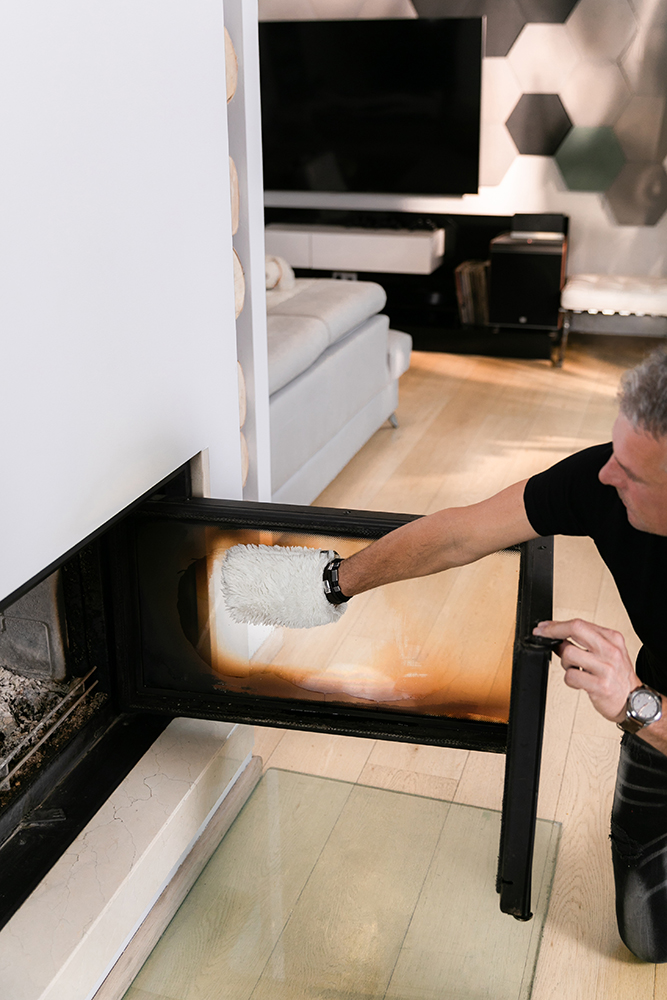 Rękawica czyszcząca z nanosrebrem Biała - na mokro - obrazek 3